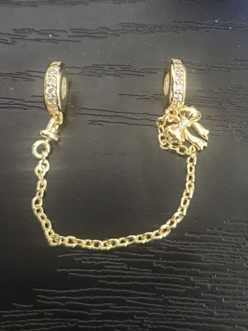 Golden Bow Safety Chain